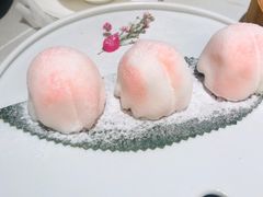 蟠桃雪媚娘-十二粤味·顺德菜·烧鹅点心(五四广场店)