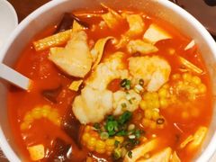 -渝是乎酸菜鱼(龙旗购物中心店)