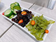 精选小菜拼盘-康师傅私房牛肉面(马泉营奥莱店)