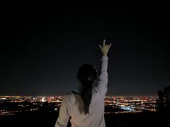 -鬼笑石后山停车场
