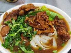 牛腩拼牛利河粉-珍珍小食店(西华路店)