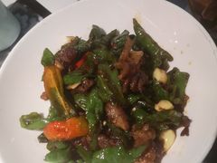 湘味小炒肉-卢大鲜鱼头捞饭(美利广场店)
