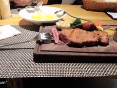 -半悦牛排(龙湖西宸天街店)