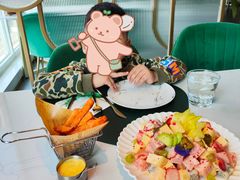 -ins森林童话餐厅coffee&bistro