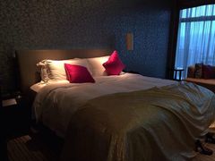 iphone_upload_pic-深圳皇庭V酒店