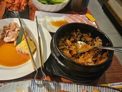 -山之屋炭火烧肉·生啤畅饮(大朗万科中央公园店)