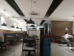大堂-YUOZUO渝作·川渝冒肚(崂山店)