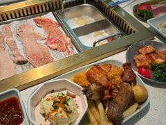 -佰烧海鲜烤肉火锅自助(世茂国际广场店)