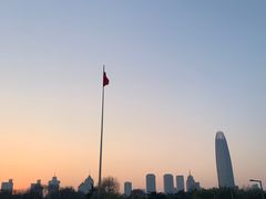 -泉城广场