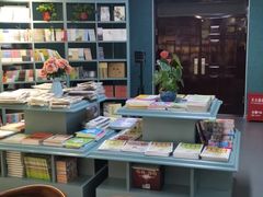 -大河书局校园阅读中心(文化路第一小学店)