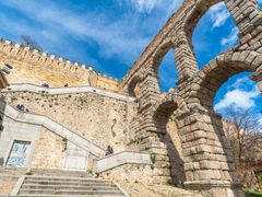 -塞哥维亚输水道