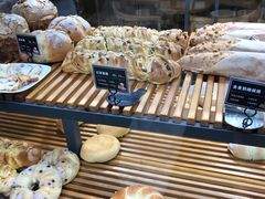 -焙丽拾光(麦凯乐直营店)