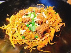 土豆排骨焖面锅-金豆角砂锅焖面(安贞店)