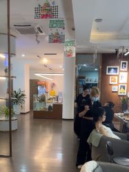 -十月日记高端孕妈妈摄影(黄金大厦店)