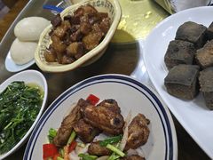 -芦茨金富饭庄·25年老字号·专做稻草鸡