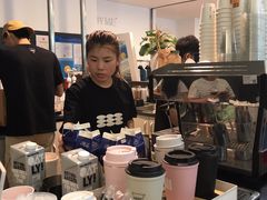 -Manner Coffee(芮欧百货店)
