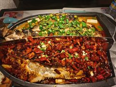 -江边城外烤全鱼(汉光百货店)