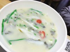 -玖鲜小笼(中山广场店)