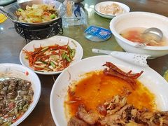 -芦茨金富饭庄·25年老字号·专做稻草鸡