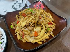 笋干炒肉-朗妈私房菜(婺女州店)