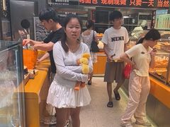 -罗森尼娜(德思勤店)