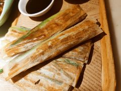 -弄堂里(西溪龙湖天街店)
