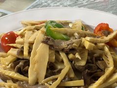 -天天向上素食餐厅(五台山店)