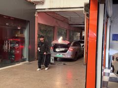 -鲨鱼皮汽车凹陷玻璃修复(静安店)