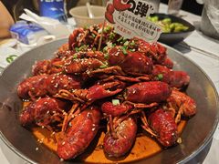 -巴厘龙虾·榜首油焖大虾(音乐学院·沿江酒馆店)