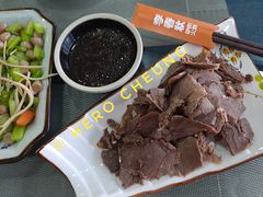 -李春秋驴肉火烧总店