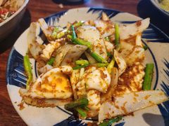 -Cuc Gach Quan Restaurant
