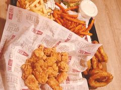 -The Habit Burger Grill 哈比特汉堡(复兴soho店)