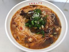 -文山荷鲜居(翠湖店)