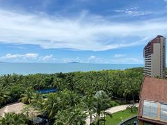 -三亚湾海居铂尔曼度假酒店