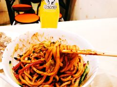 -黑八私房老北京炸酱面