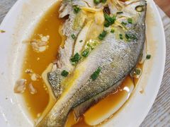 -红月湾海鲜饭店•沙滩海景(双月湾店)