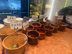 -云阿蛮云南生烫牛肉米线(奉贤路店)
