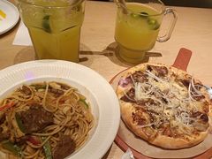-菲滋意式餐厅(富阳东方茂店)