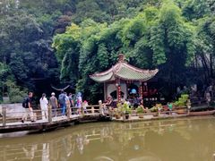 -黔灵山公园