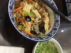 -苏亦铭馄饨店(凤凰西街店)