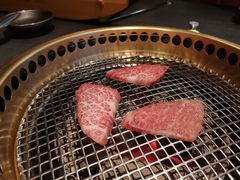 -铭牛烧肉·和牛海鲜自助(高新月牙湖店)