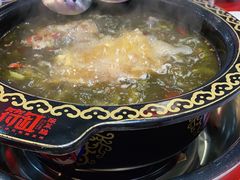 -符缸酸菜鸡(华阳店)