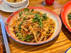 酸辣萝卜丝-兔槽江湖菜·重庆璧山兔(水围店)