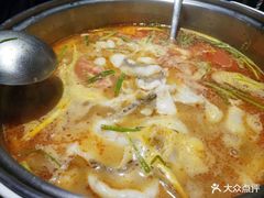 -严厨老坛酸菜鱼(吴江万宝店)