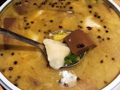 鴨血抄手-渝人码头 川菜店 Chungking Szechuan Cuisine