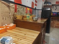 -柳州肥姨妈大骨螺蛳粉(江宁万达店)