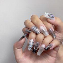 -爱纶美·美甲美睫半永久