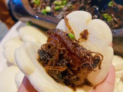 梅菜扣肉窝窝头-爷爷的草帽·海鲜馆(孙塘路店)