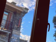 -WOLFGANG PUCK KITCHEN & BAR(迪士尼小镇店)