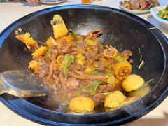 排骨鸡爪锅-妈妈家铁锅炖(景诚园综合楼店)